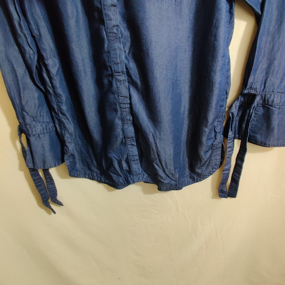 BANANA REPUBLIC Women's Parker Blue Long Sleeve Button Up Collared Shirt M - Picture 4 of 12